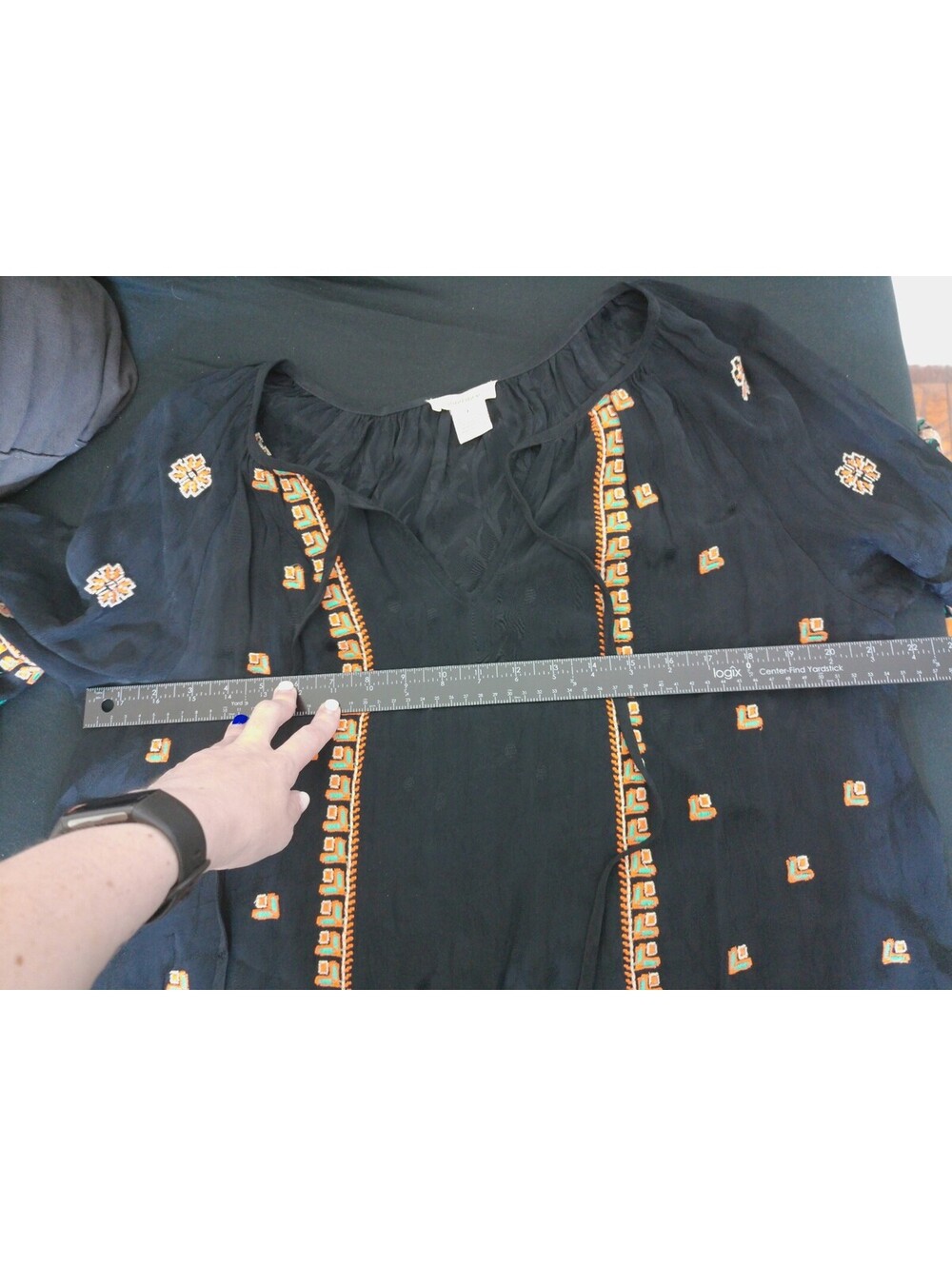 Sundance Womens Embroidered Tunic Blouse Size L Black Boho Peasant Tassel Tie - Picture 7 of 9